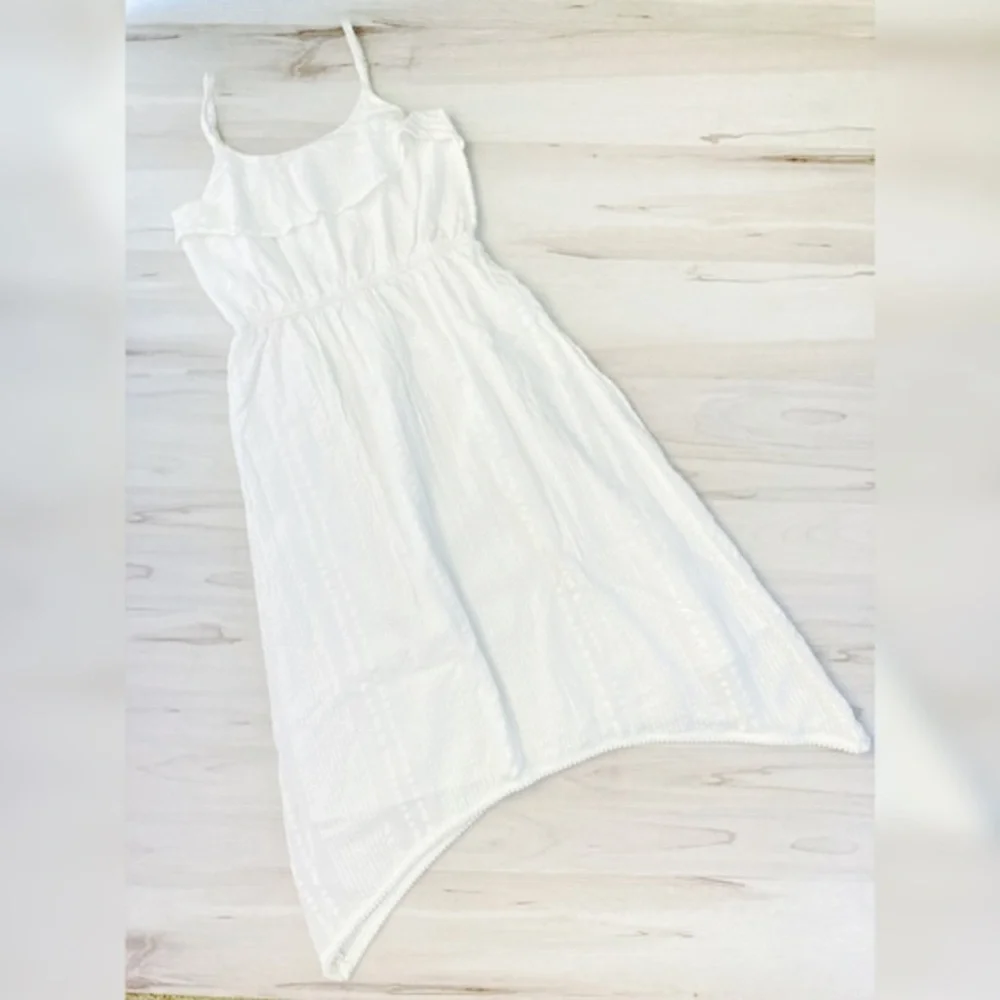 🌸3/$30🌸 Children’s Place white dress 👗